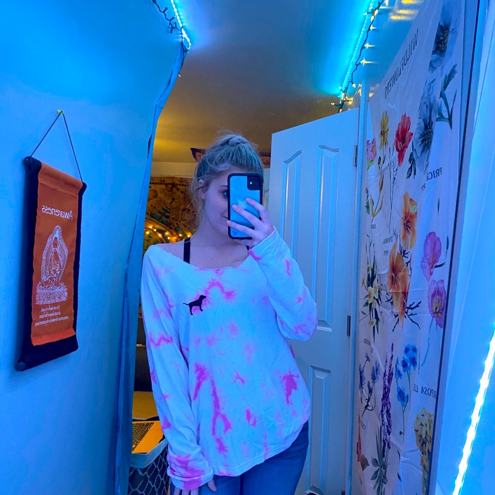 Pink oversize pull over